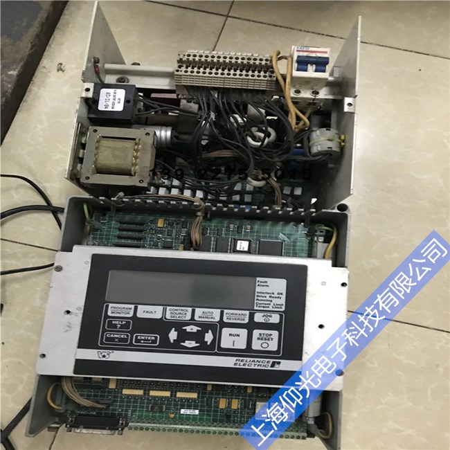 RELIANCE���׃�l���S�ވ�(b��o)�^�d���ϾS��