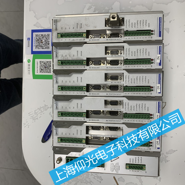 �Ơ�Ħ��Servostar 600ϵ���ŷ������_�C��F03�S���Ԓ