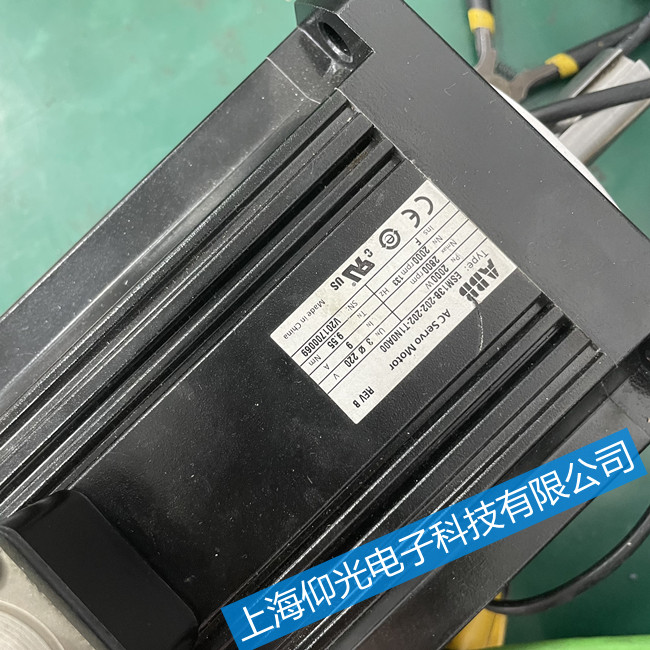 ABB�ŷ�늙C�l(f��)��l(f��)�C�S���K��ESM13B-152-304-xxx0A00���M�z�y