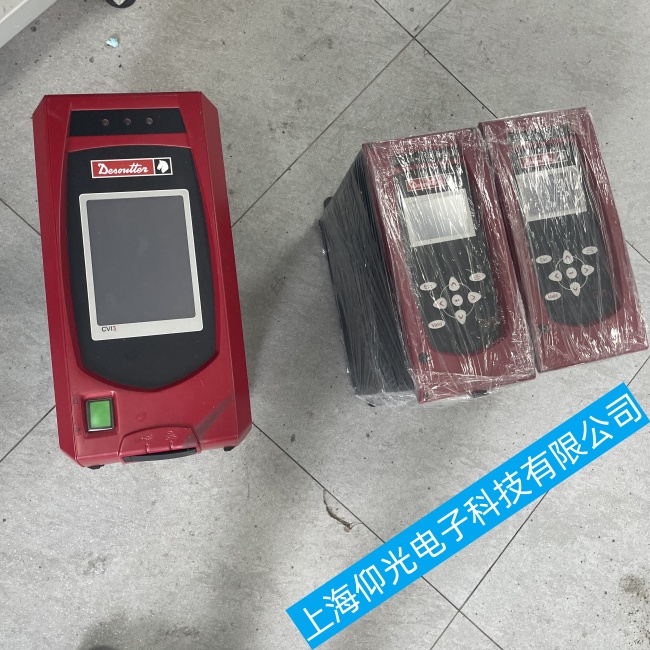 Desoutter�R�^�Q�o������TWINCVI3ϵ�Пo(w��)������(d��ng)��o(w��)�@ʾ���ϾS��ָ��