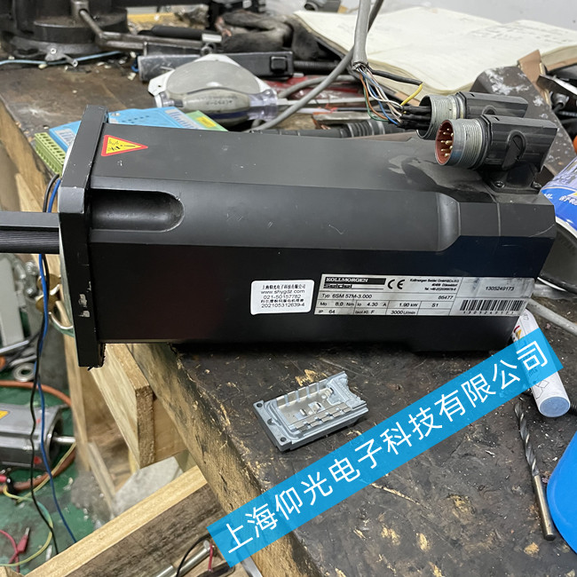 �Ơ�Ħ���ŷ�늙C(j��)�S�� AKM32D-ACCN2-00�����ƽ��S��